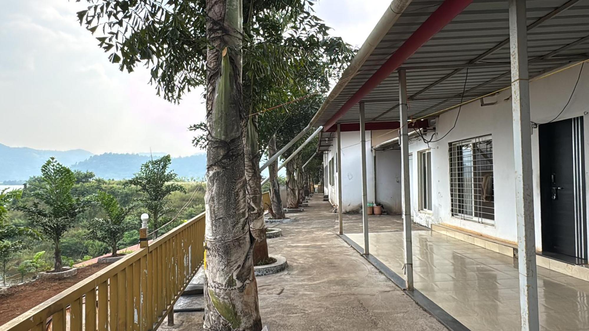 Swiss Lake Resort 拉瓦萨市 外观 照片