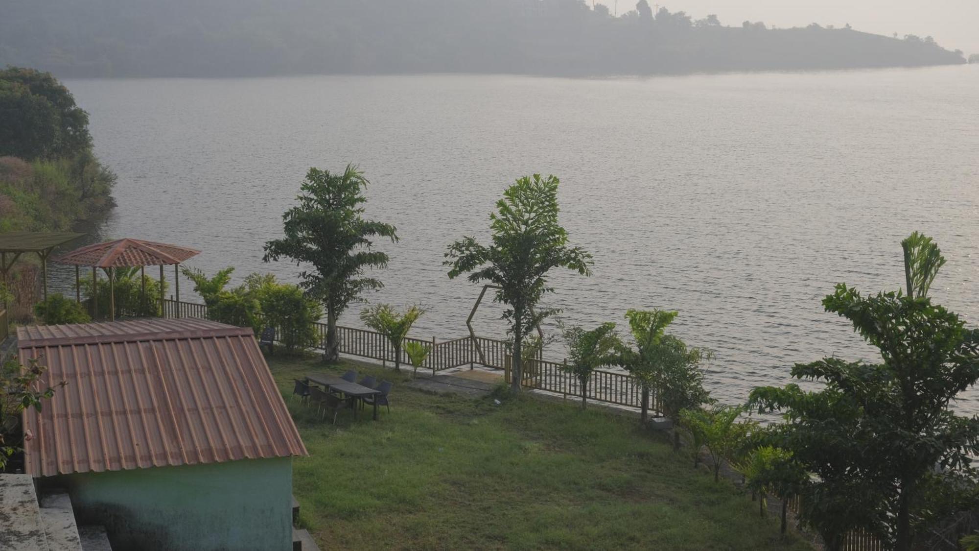 Swiss Lake Resort 拉瓦萨市 外观 照片