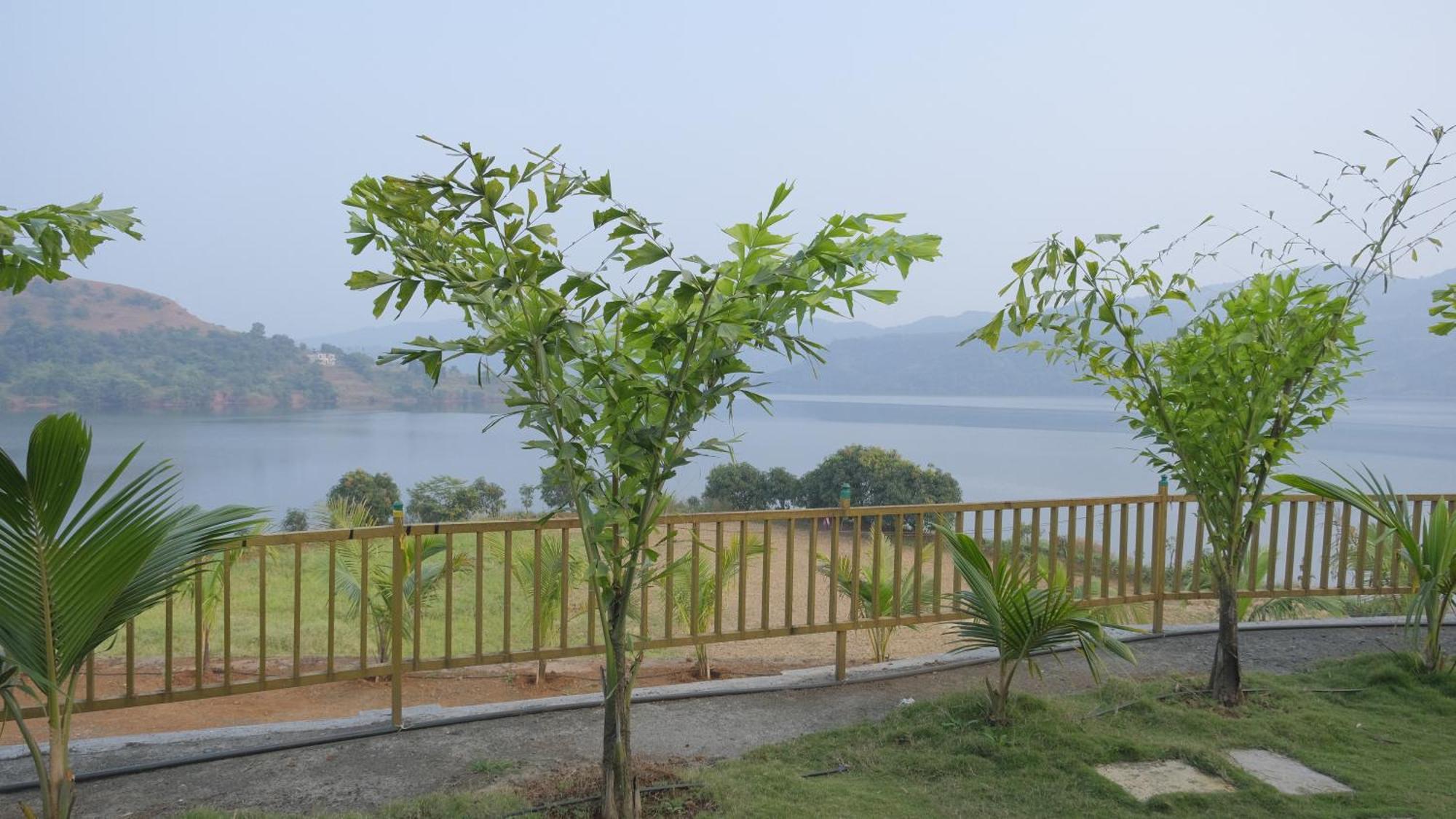 Swiss Lake Resort 拉瓦萨市 外观 照片